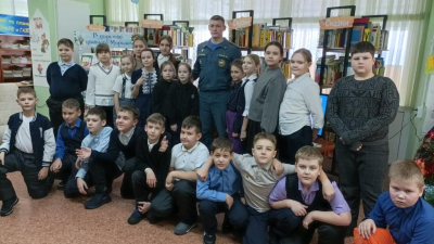 Час безопасности «Зимние забавы и безопасность» прошел в Упоровской детской библиотеке