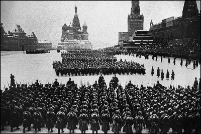 Слайд-лекция «Военный парад на Красной площади (1941)»