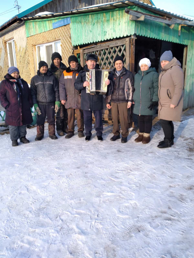 В преддверии праздников Упоровский ПКК посетил малонаселенные пункты Коркинского поселения