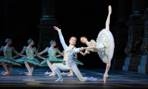 Два великих балета Чайковского в исполнении артистов НКБ «Звезды Москвы»