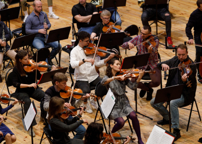 Тюменский филармонический оркестр готовится к открытию VIII симфонического сезона