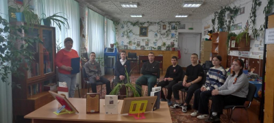 Пятковская сельская библиотека провела литературный вечер «С любовью к деревне»
