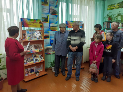 Суерской сельской библиотеке присвоено имя члена Союза писателей России Виктора Захарченко