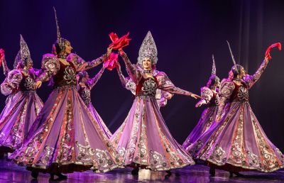 Танцы народов России исполнит Театр танца «Гжель»