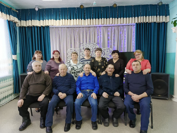 «Честь и слава защитникам»