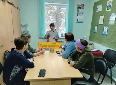 Поэтический вечер «Поэзия – мелодия слов»