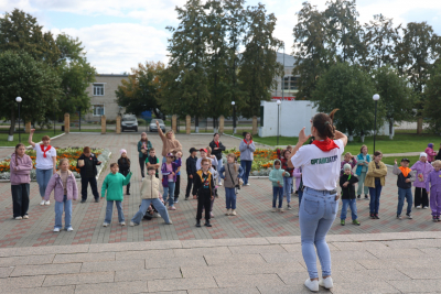 Веселый праздник, посвященный Дню знаний &quot;вПУСКной&quot; прошел в Абатском районном Доме культуры