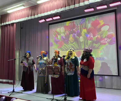 Праздничный концерт "Женщина и Весна"