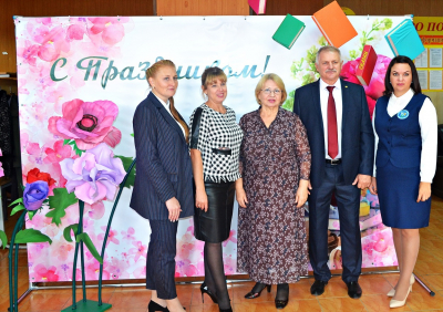 Исетский район