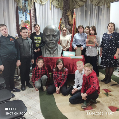«Ленин – Ульянов. Человек. Политик. Миф» музейный урок.