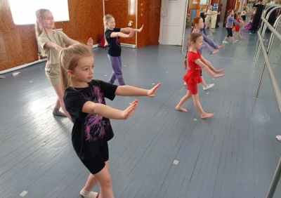 Мастер-класс «Основные элементы русского народного танца»