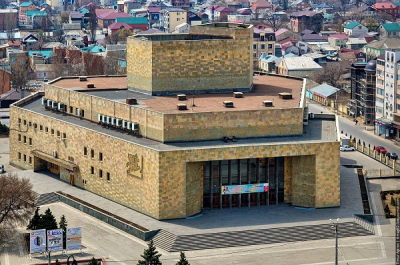 Русский драматический театр имени М. Горького из Махачкалы покажет в Тюмени шесть спектаклей