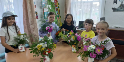 Мастер-класс «Полевых цветов букет»