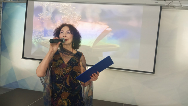Концертная программа «Стихи, как музыка души» в рамках проекта «Встреча с Надеждой»