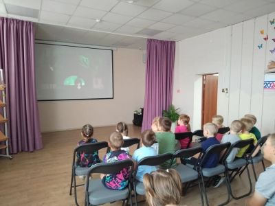 Виртуальный спектакль «День рождения Красной Шапочки»