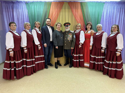 “Из дома с любовью”.
