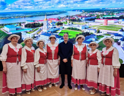 Осенний концерт «Праздник урожая» («Erntedankfest») ансамбля немецкой песни «Quelle»
